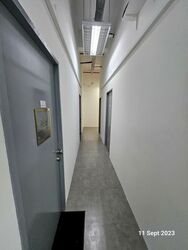 A'posh Bizhub (D27), Factory #541637491